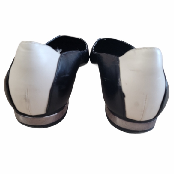 Charles & Keith Black & White flats - Picture 8 of 12